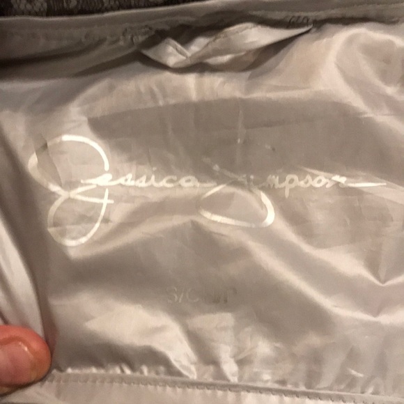 Jessica Simpson puffy jacket - Picture 2 of 3